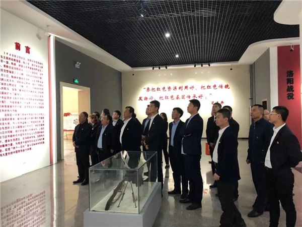 怀想***义士 弘扬***心灵 继承***遗志